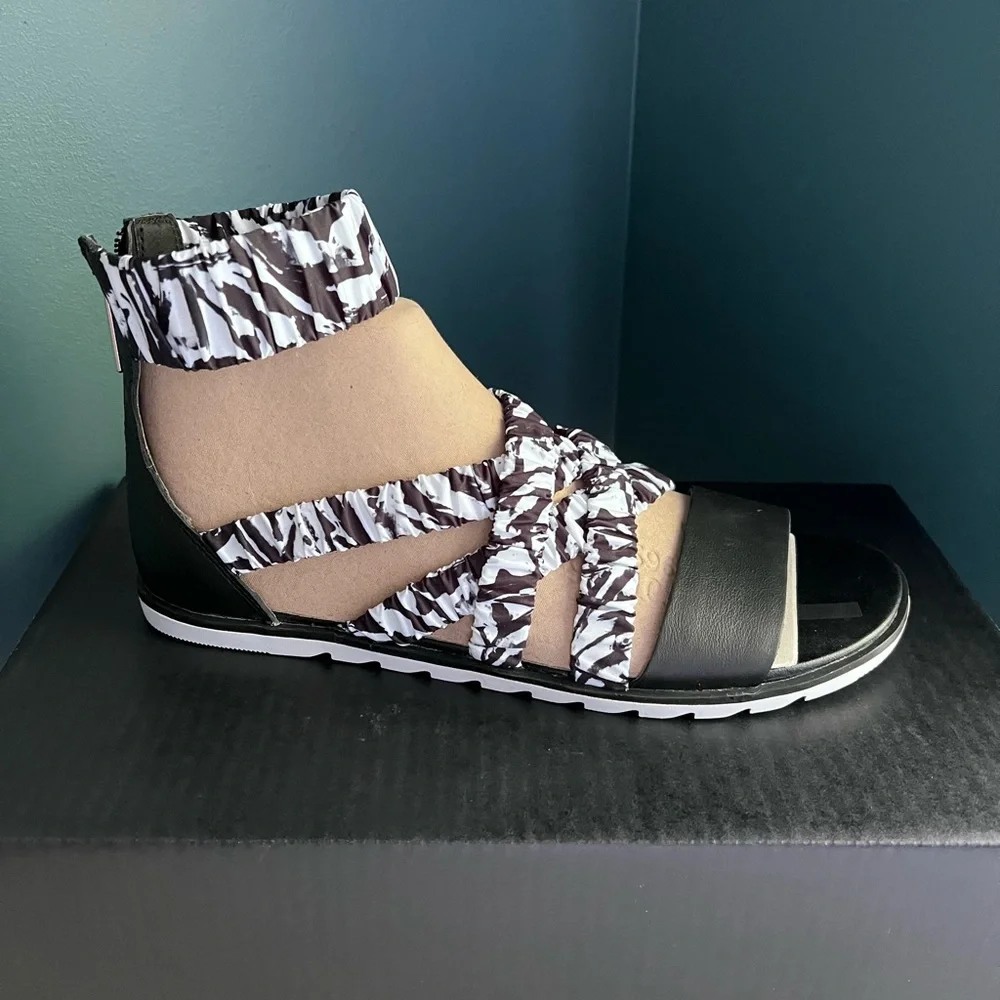 Sorel Ella ll Ankle Strap Sandals